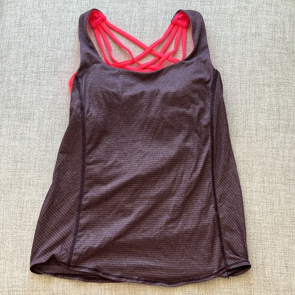 Lululemon Wild Tank - Picture 4 of 7
